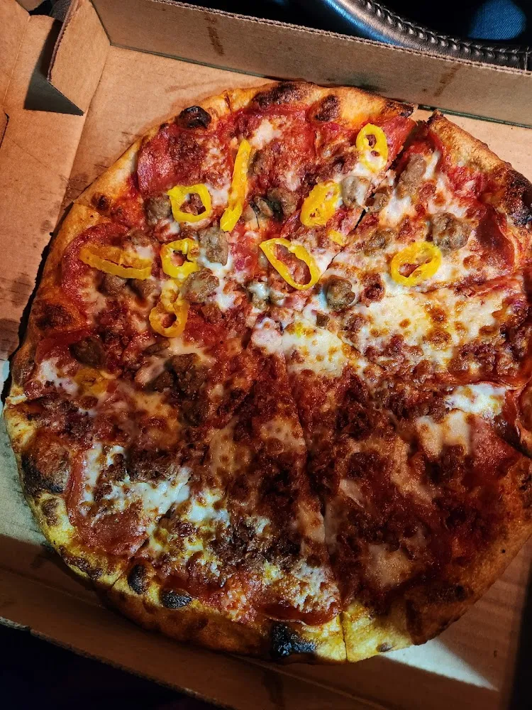 Half Meatlovers with Peppers