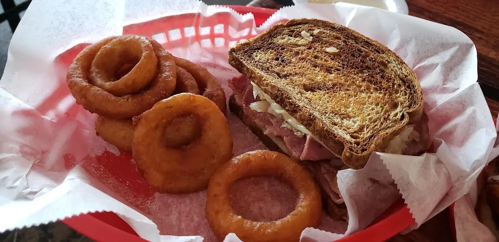 Ruben with Onion Rings